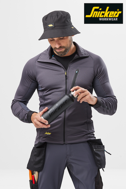 Stay cool and safe at work with Snickers Workwear Summer Topwear