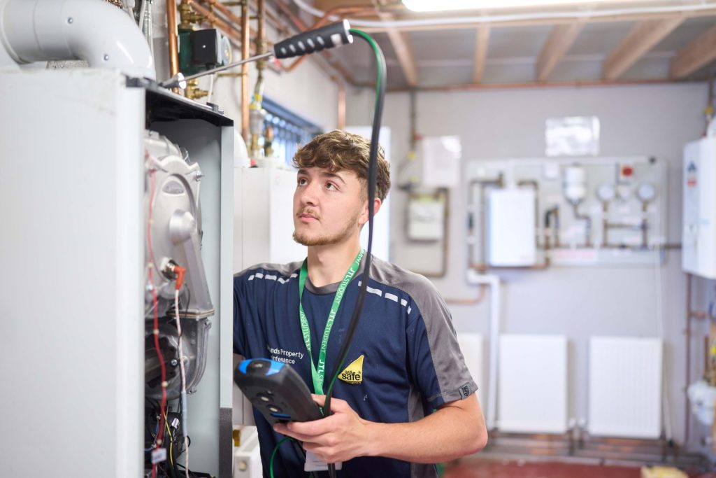 New report warns England's plumbing workforce on course to shrink 30% by 2039