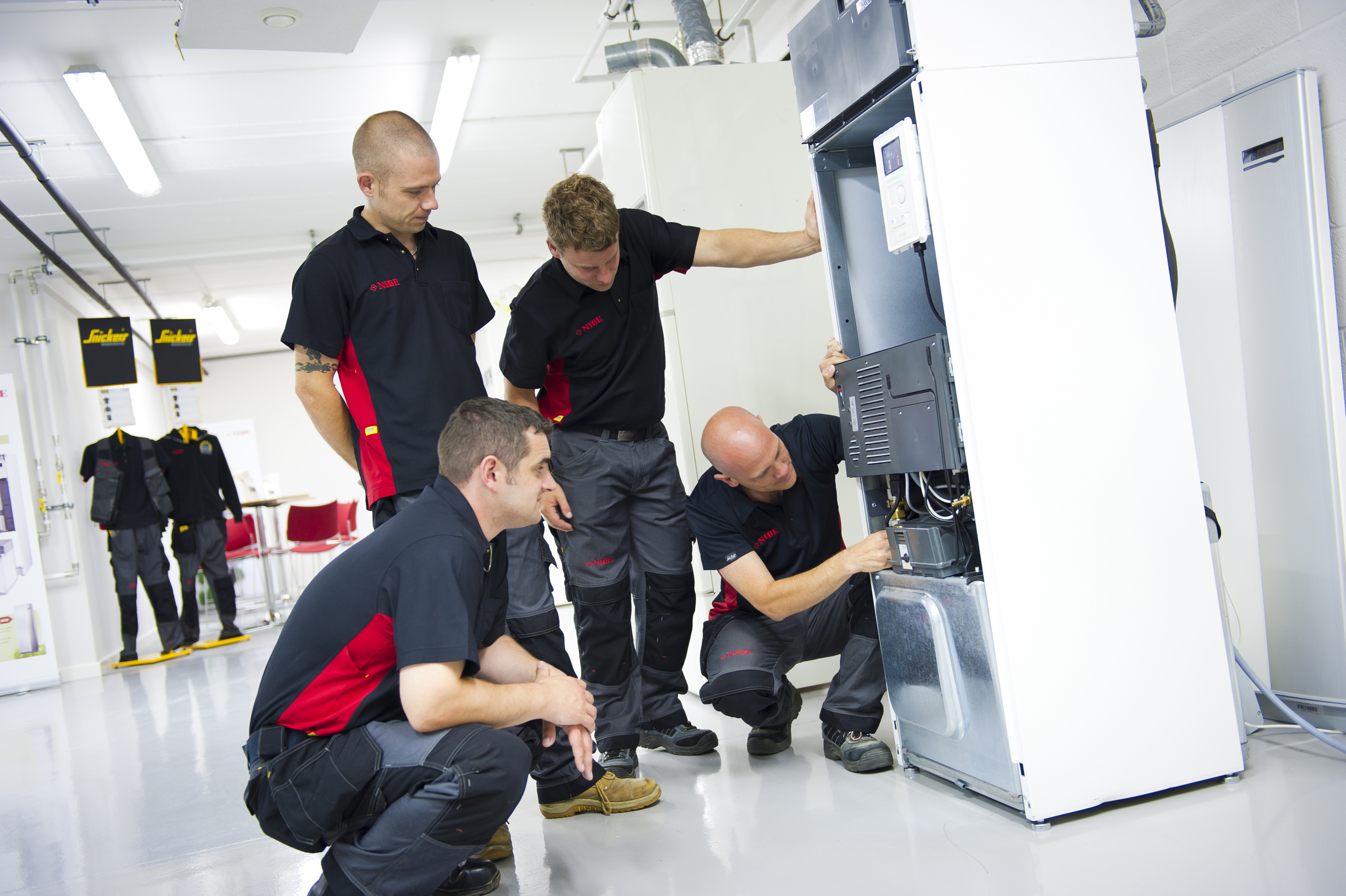 How to choose a heat pump training pathway