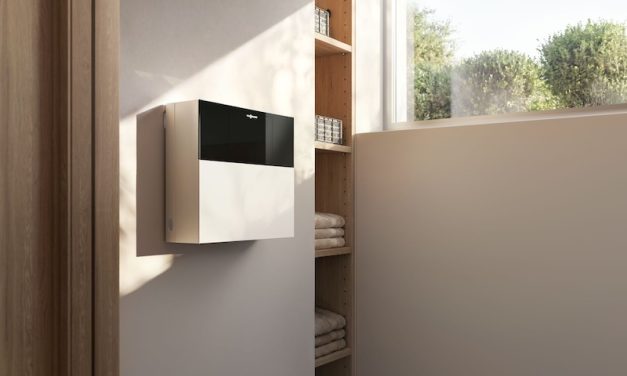Self-learning energy control system