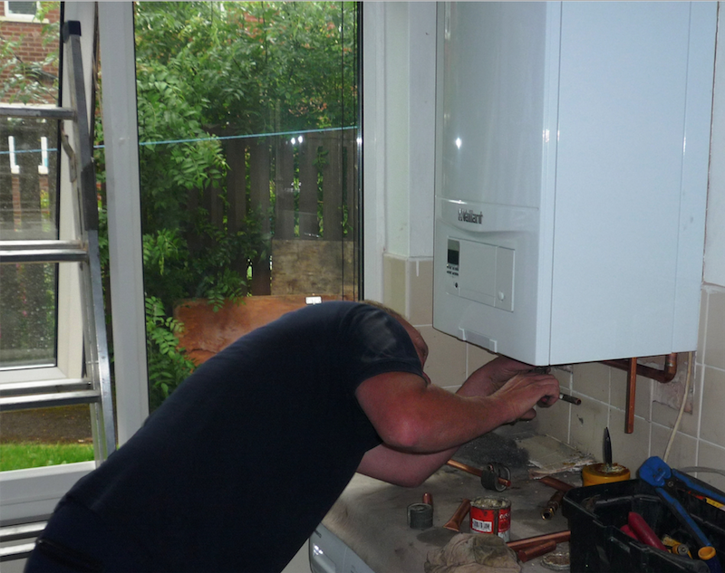 Earn £200 for every boiler install with Hero Cashback