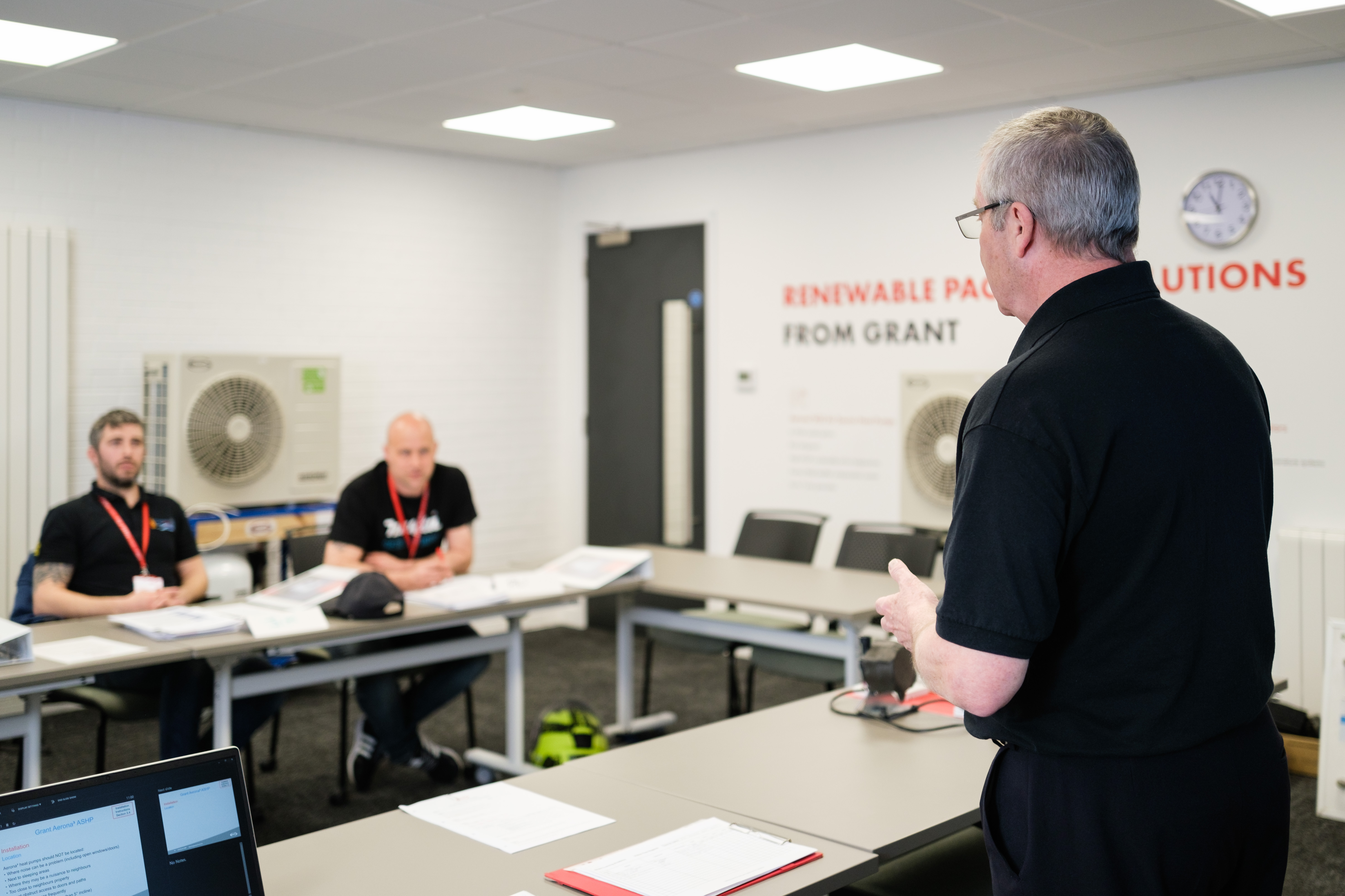 Free one-day heat pump training