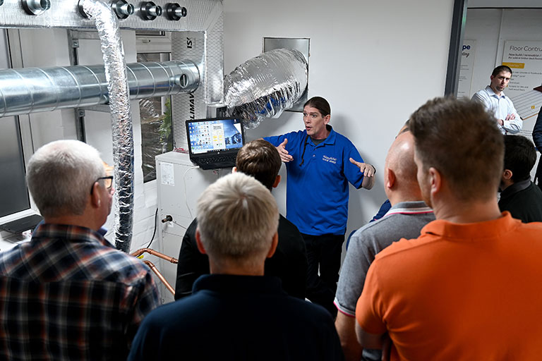 Learning about the all-in-one solution