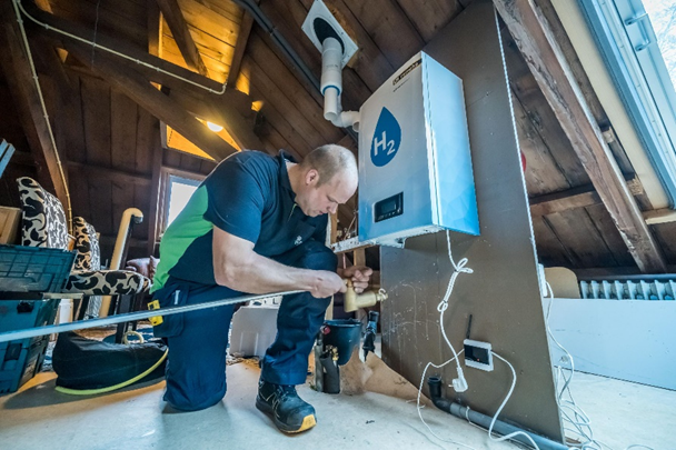 Pure hydrogen heating pilot launches in Netherlands