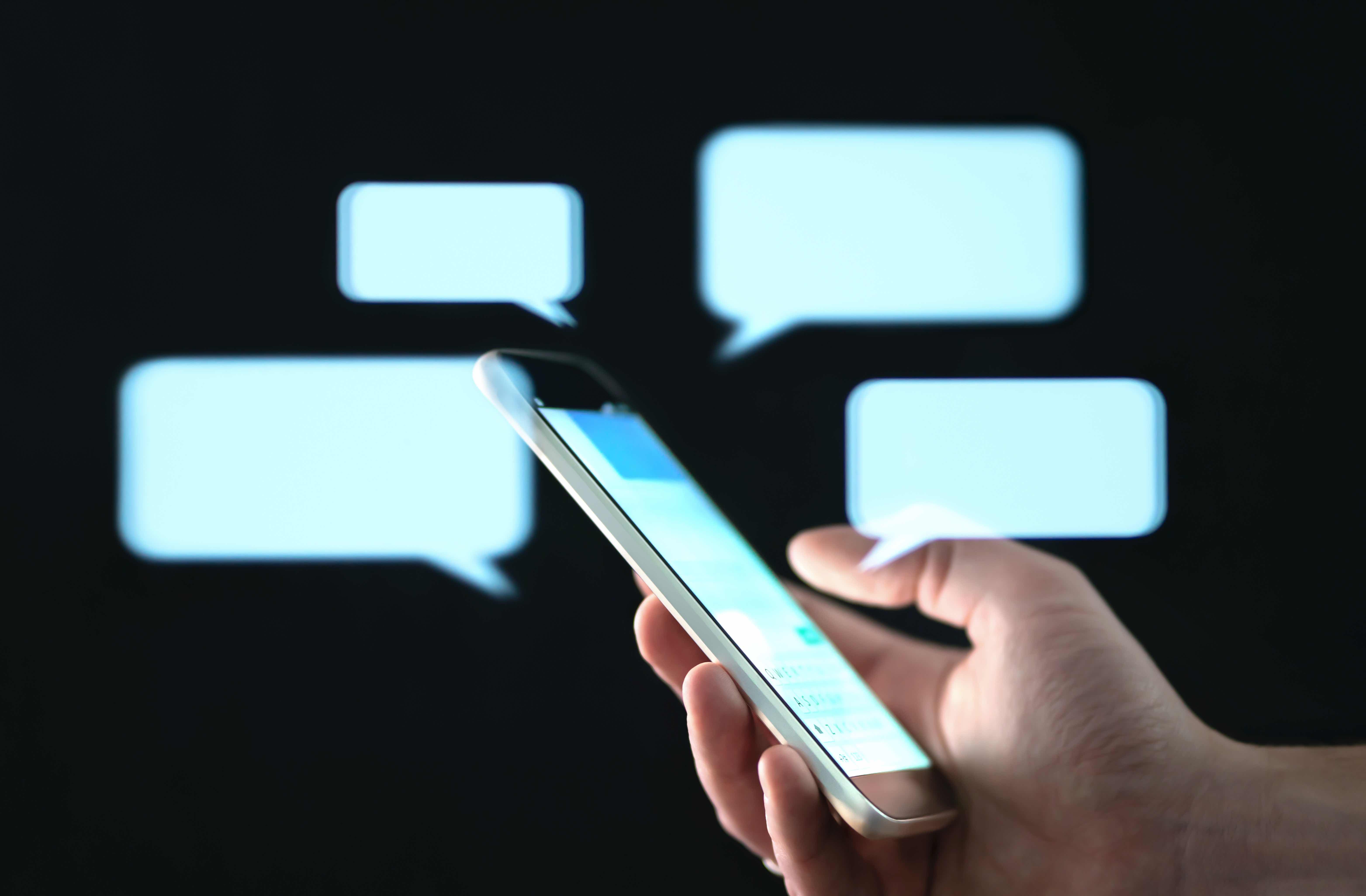 Instant messaging the key to success says survey