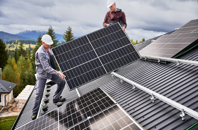More than half of householders considering solar, survey finds