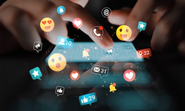 Over 80% of tradespeople generate work through social media