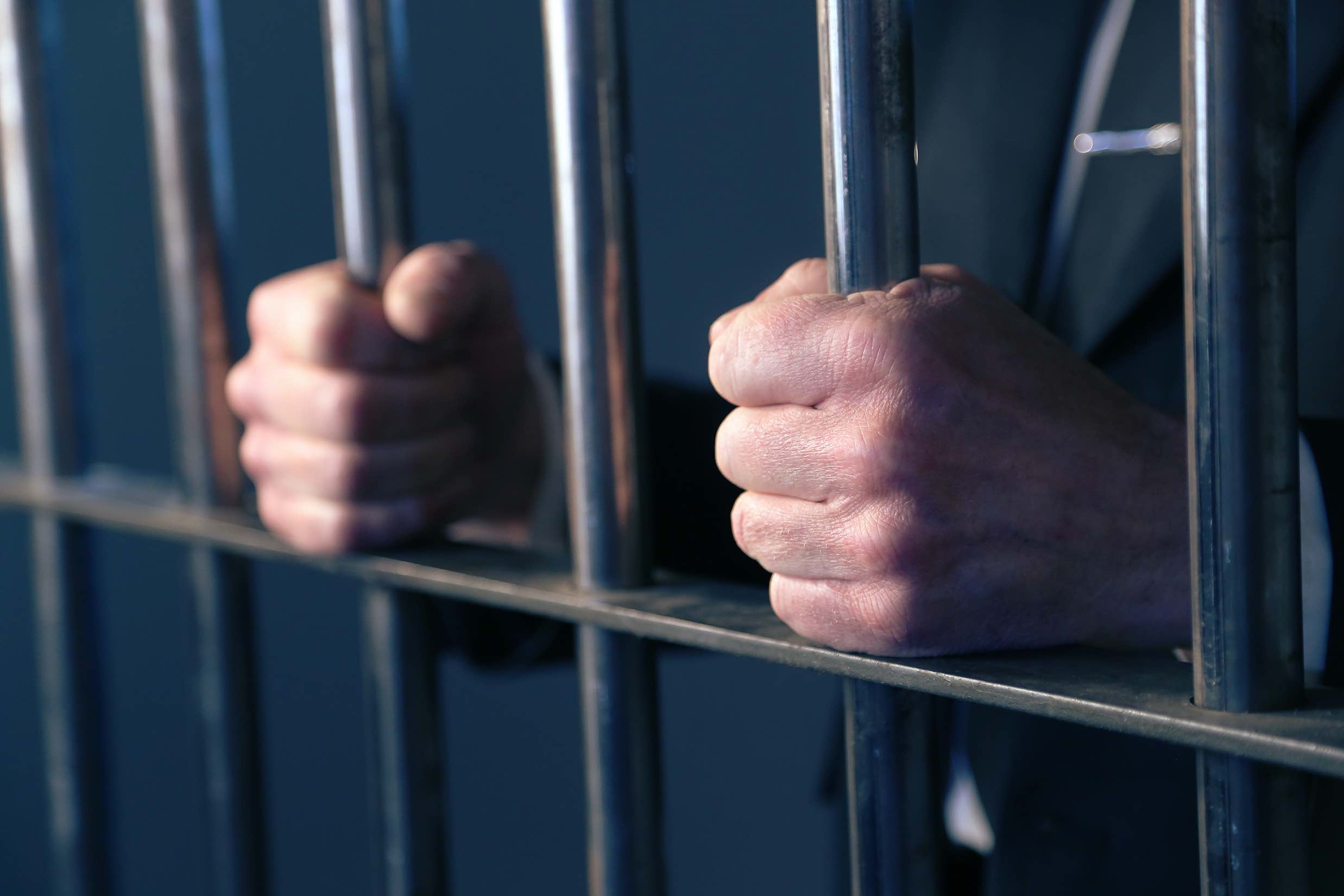 Imprisonment for those who fail to notify work